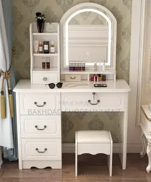 Coiffeuse Élégante –