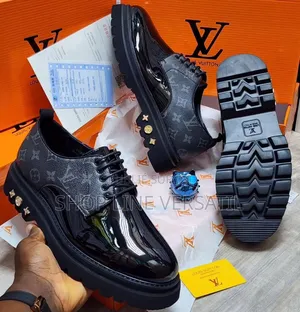 Photo - Chaussures Derby Luis Vuitton