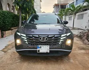 Photo - Hyundai Tucson Limited 2021 Gris