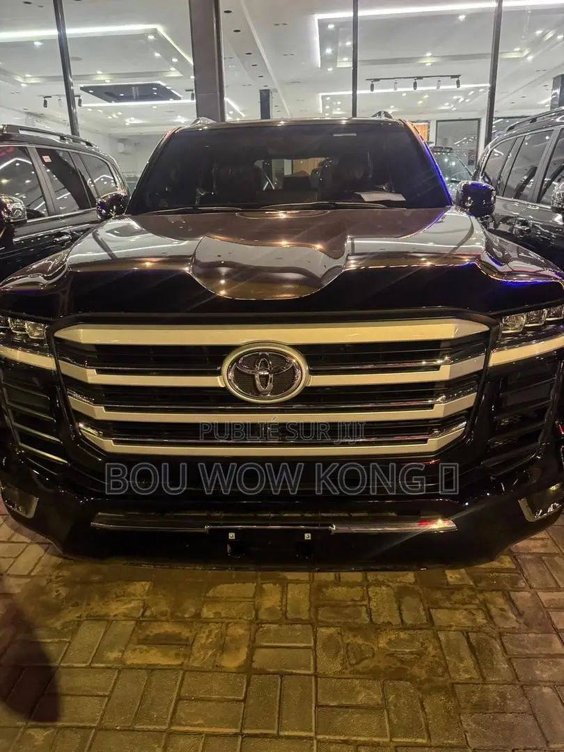 New Toyota Land Cruiser Prado 2.8 2025 Black