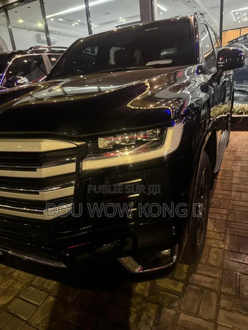 New Toyota Land Cruiser Prado 2.8 2025 Black