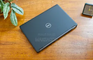 Ordinateur portable Dell Latitude 5490 16GB Intel Core i5 SSD 256GB