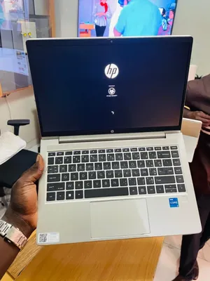 New Ordinateur portable HP ProBook 440 G10 16GB Intel Core i5 SSD 512GB
