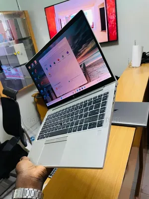 New HP EliteBook 840 G8 16GB Intel Core i7 SSD 512GB