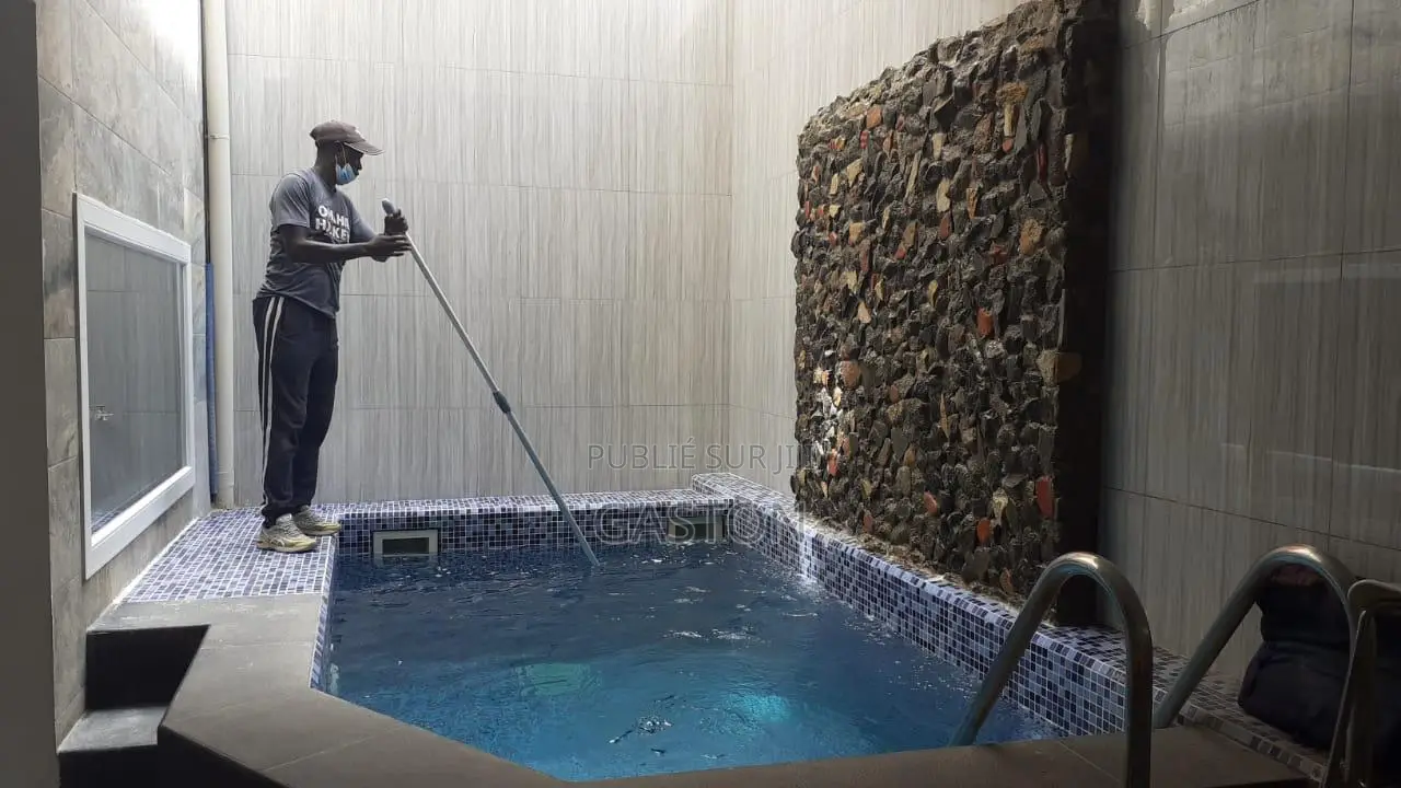 Furnished 3chbre Duplex dans Katos Immo, Mermoz Sacré-Cœur à Louer