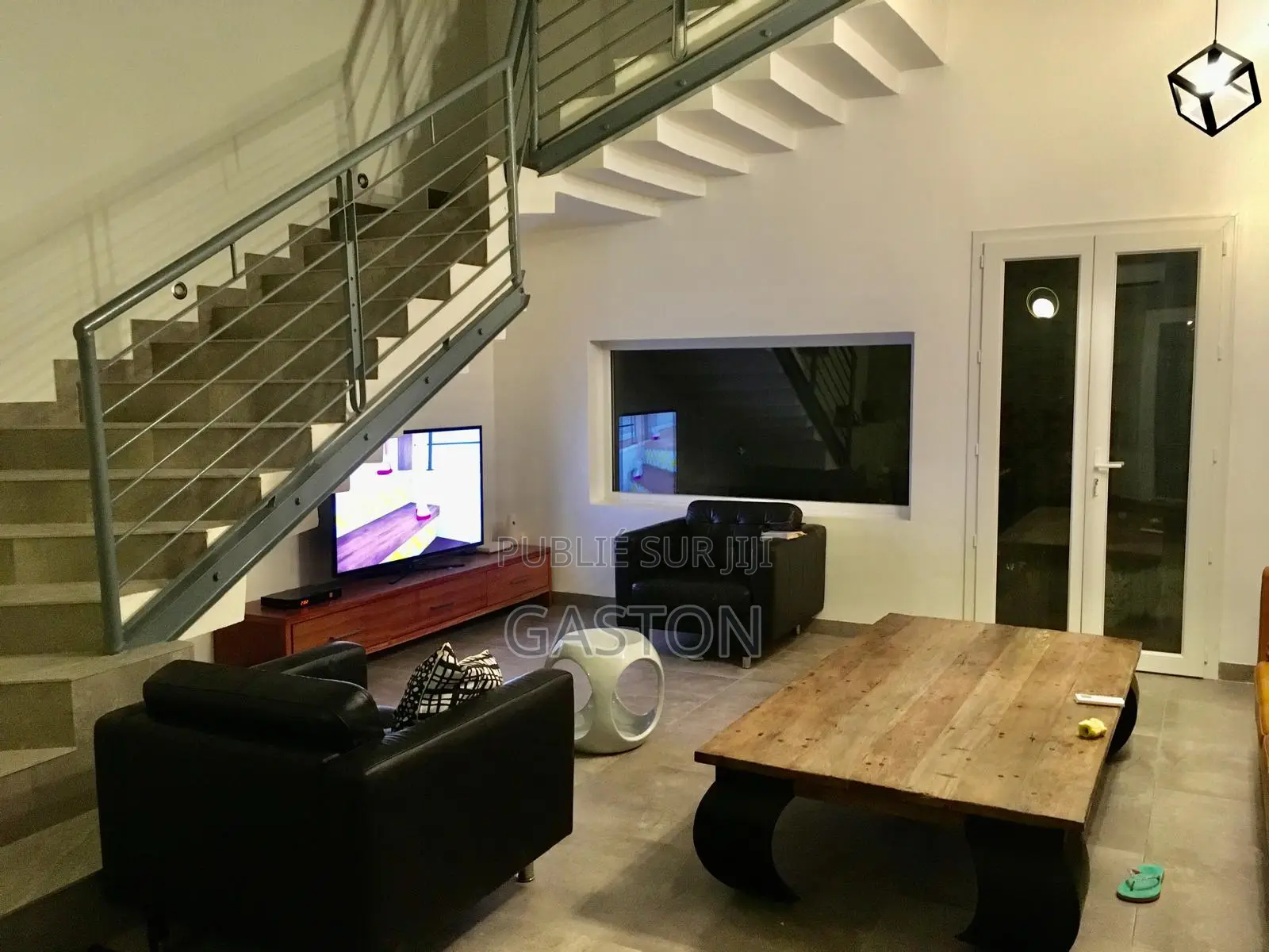 Furnished 3chbre Duplex dans Katos Immo, Mermoz Sacré-Cœur à Louer