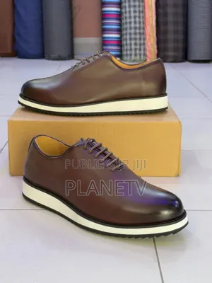 Chaussures De Ville by Cg