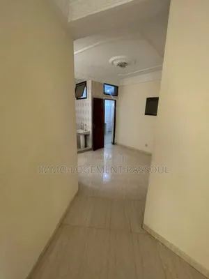 3chbre Appartement dans Immologementrassoul, Mermoz Sacré-Cœur à Louer