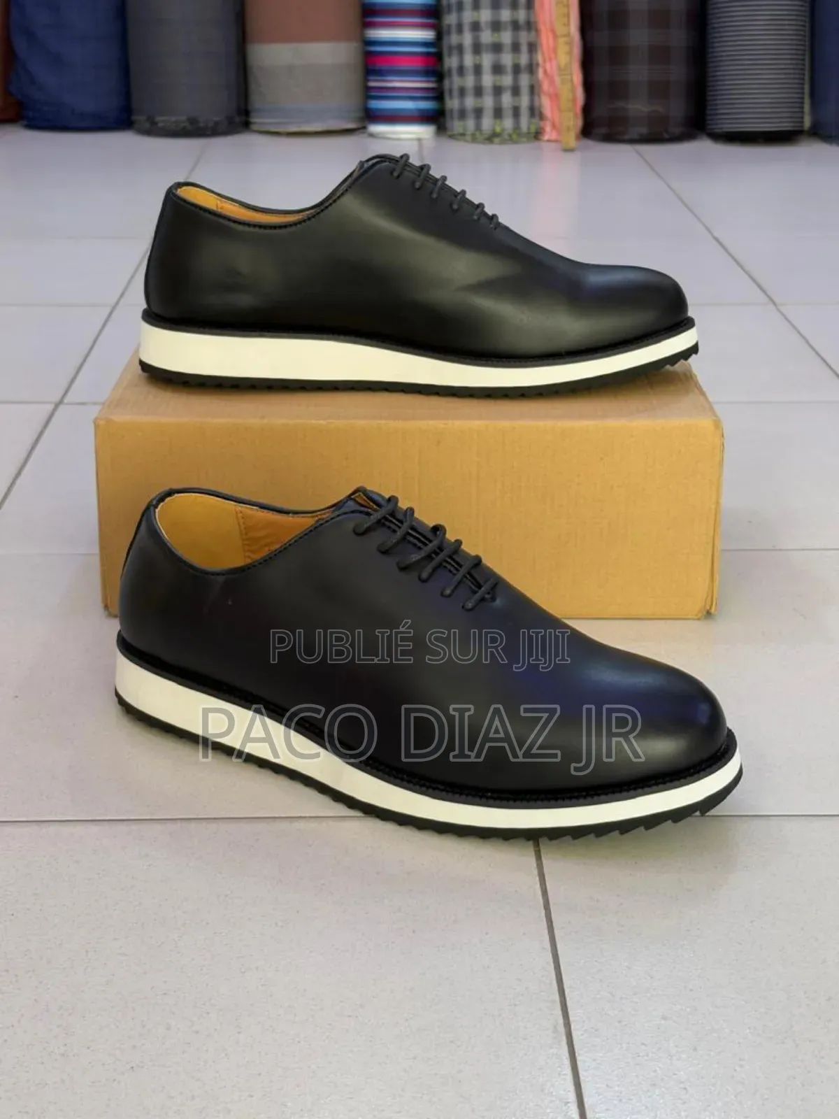 Chaussures De Ville en Cuir