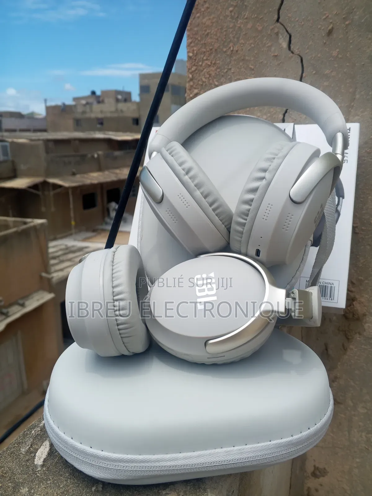 Casque JBL M65 – Avec Sacoche De Transport Offerte À 10.000 Fr