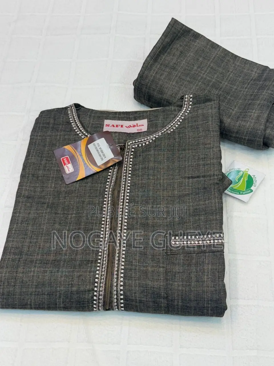 Dialabe Homme Disponible