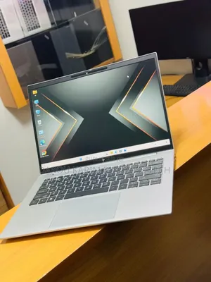 New HP EliteBook 830 G9 16GB Intel Core I7 SSD 512GB