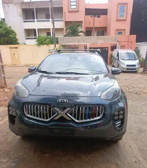 Photo - Kia Sportage SX 4dr SUV AWD (2.0L 4cyl Turbo 6A) 2017 Gris