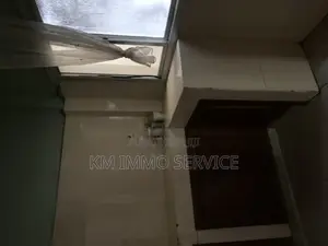 3chbre Appartement dans Sacree Coeur, Région de Dakar à Louer