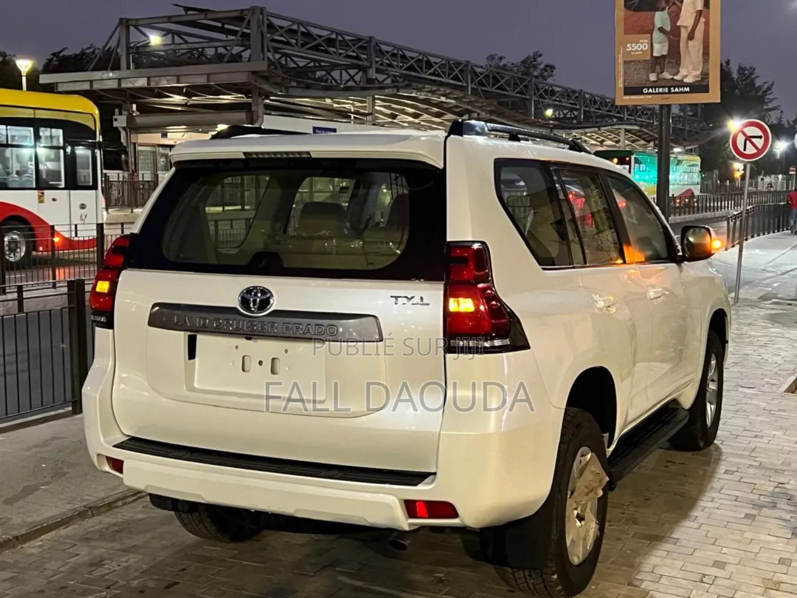 Toyota Land Cruiser Prado 2023 Blanc