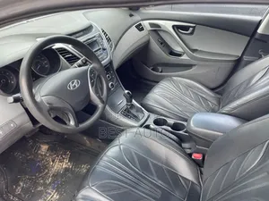 Hyundai Elantra 2016 Gris