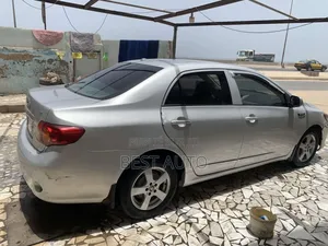 Photo - Toyota Corolla 2010 Gris