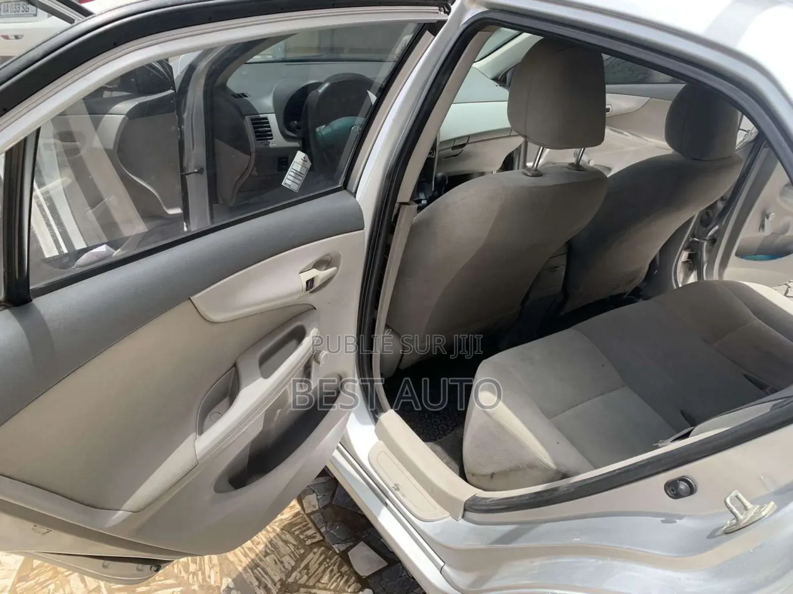 Toyota Corolla 2010 Gris