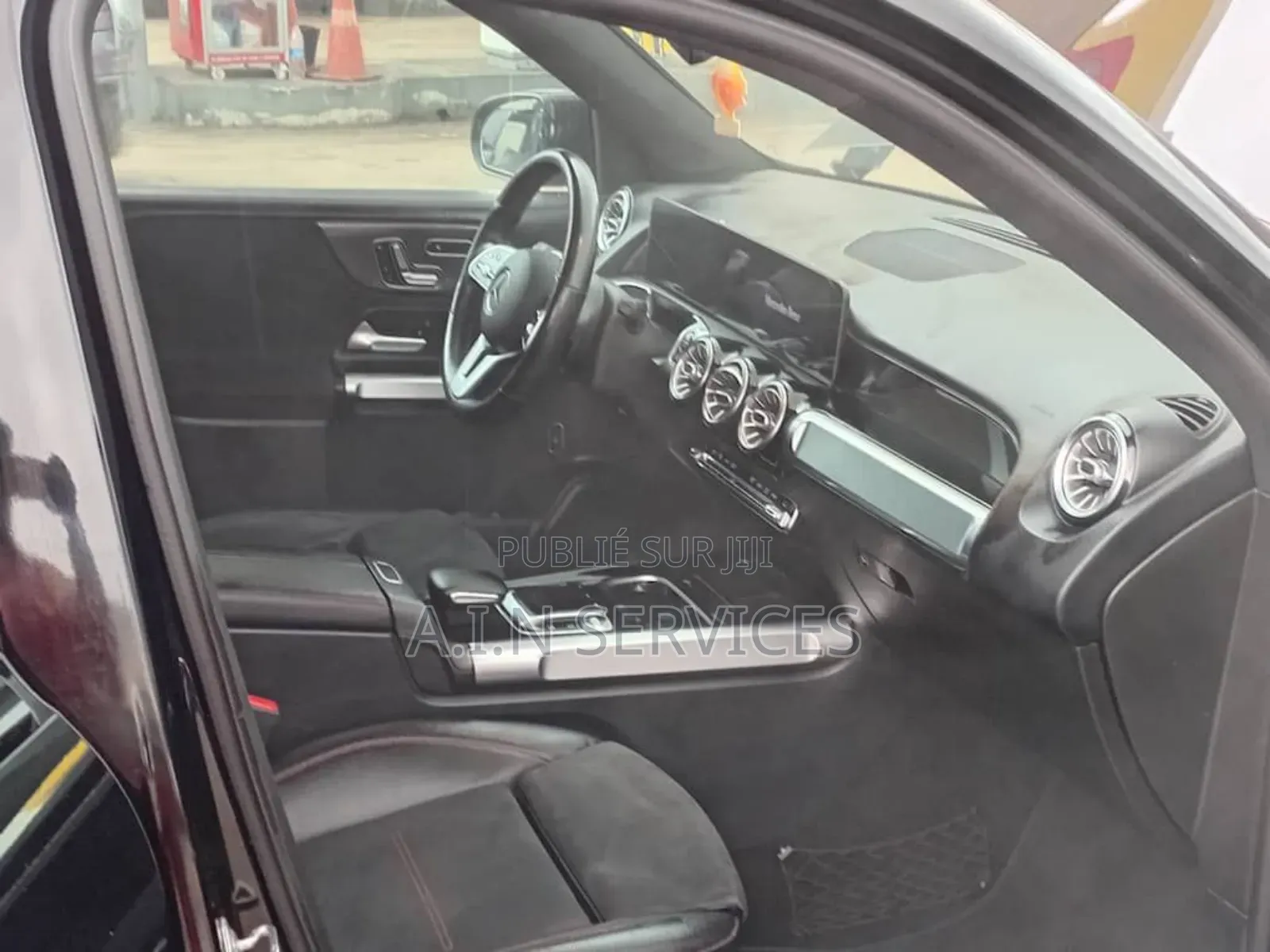 Mercedes-Benz GLB-Class 2020 Black