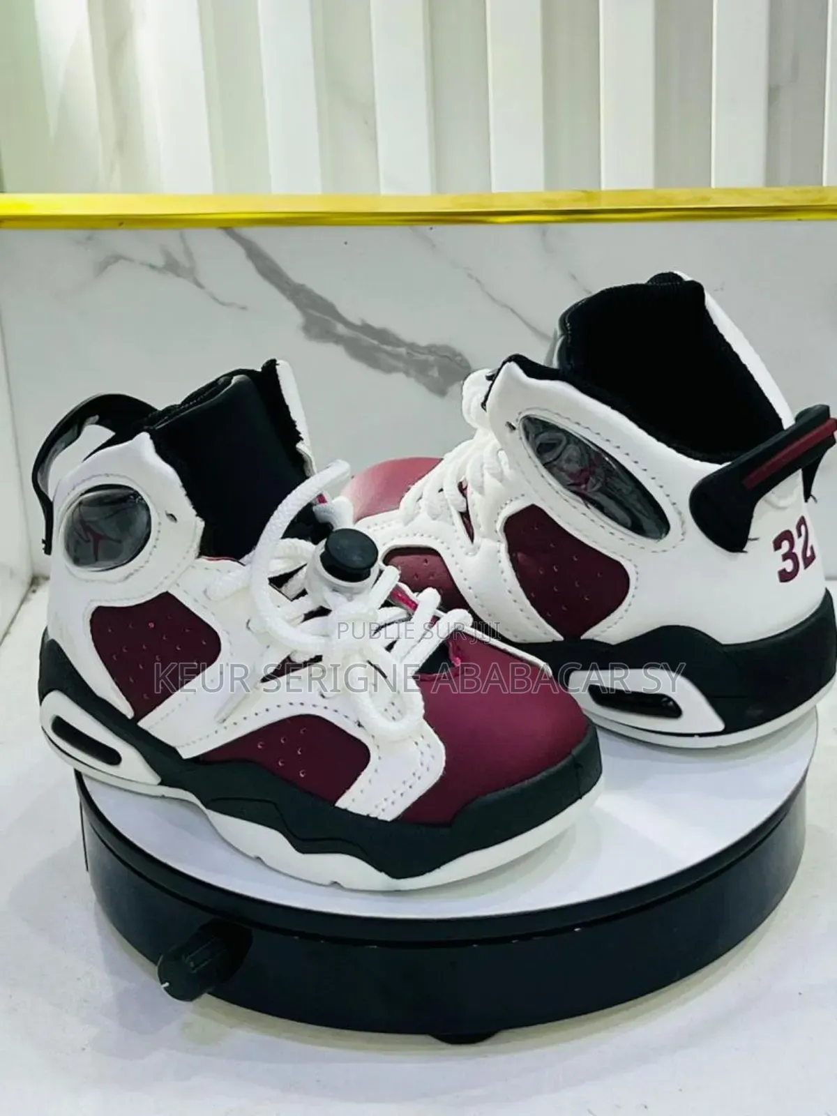 Chaussures Fermés Montante