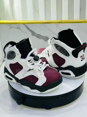 Chaussures Fermés Montante