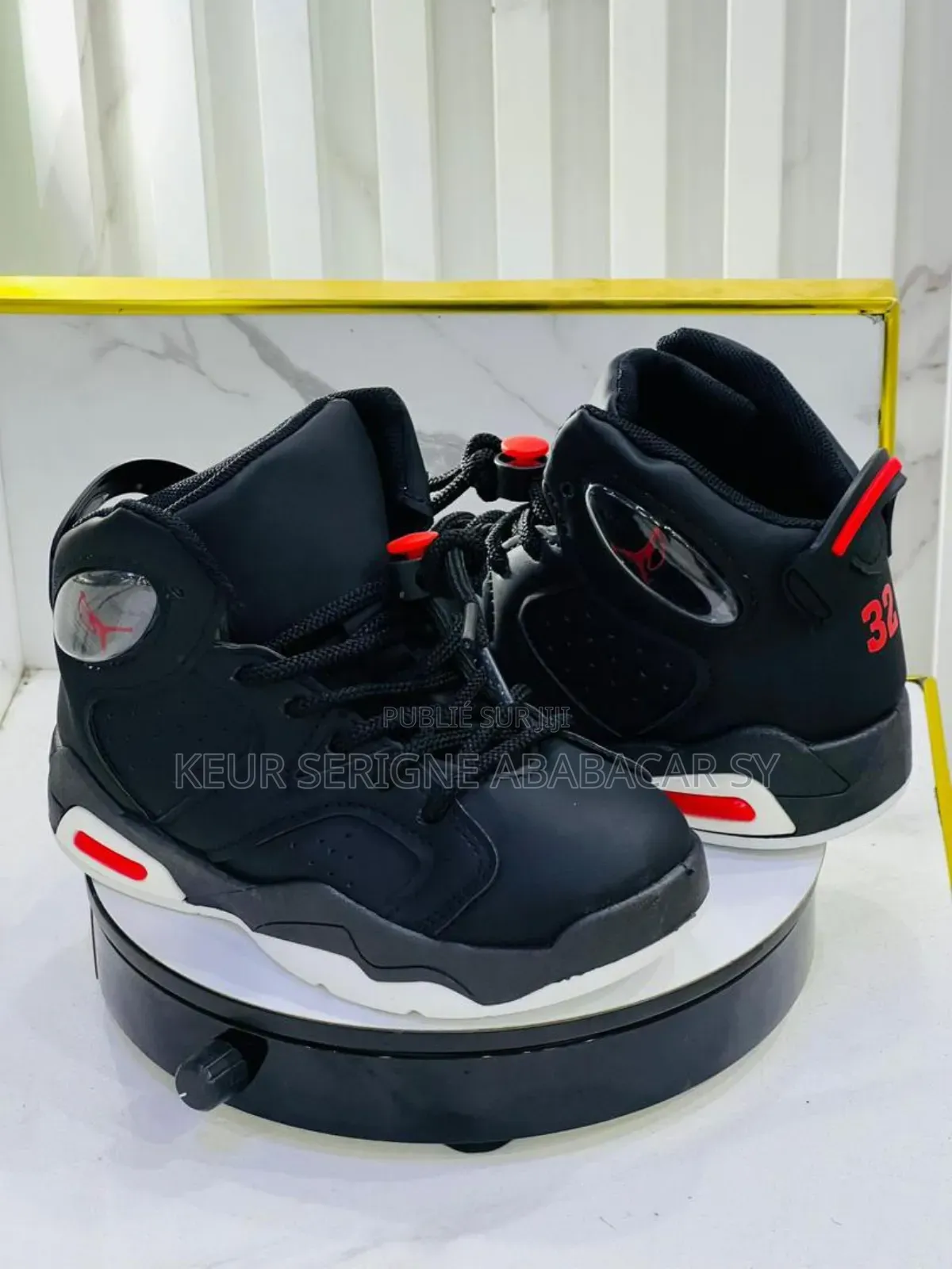 Chaussures Fermés Montante