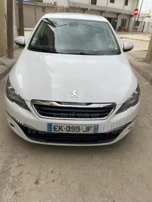 Photo - Peugeot 308 2017 Blanc