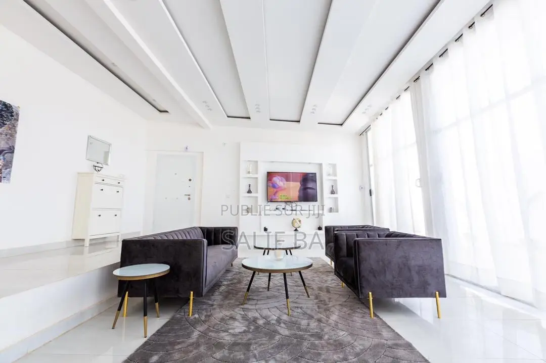 Furnished 5chbre Villa dans Sangalkam à Vendre