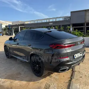 BMW X6 xDrive40i AWD 2020 Gris