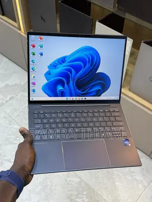 New Ordinateur Portable HP Dragonfly G3 16GB Intel Core I7 SSD 512GB