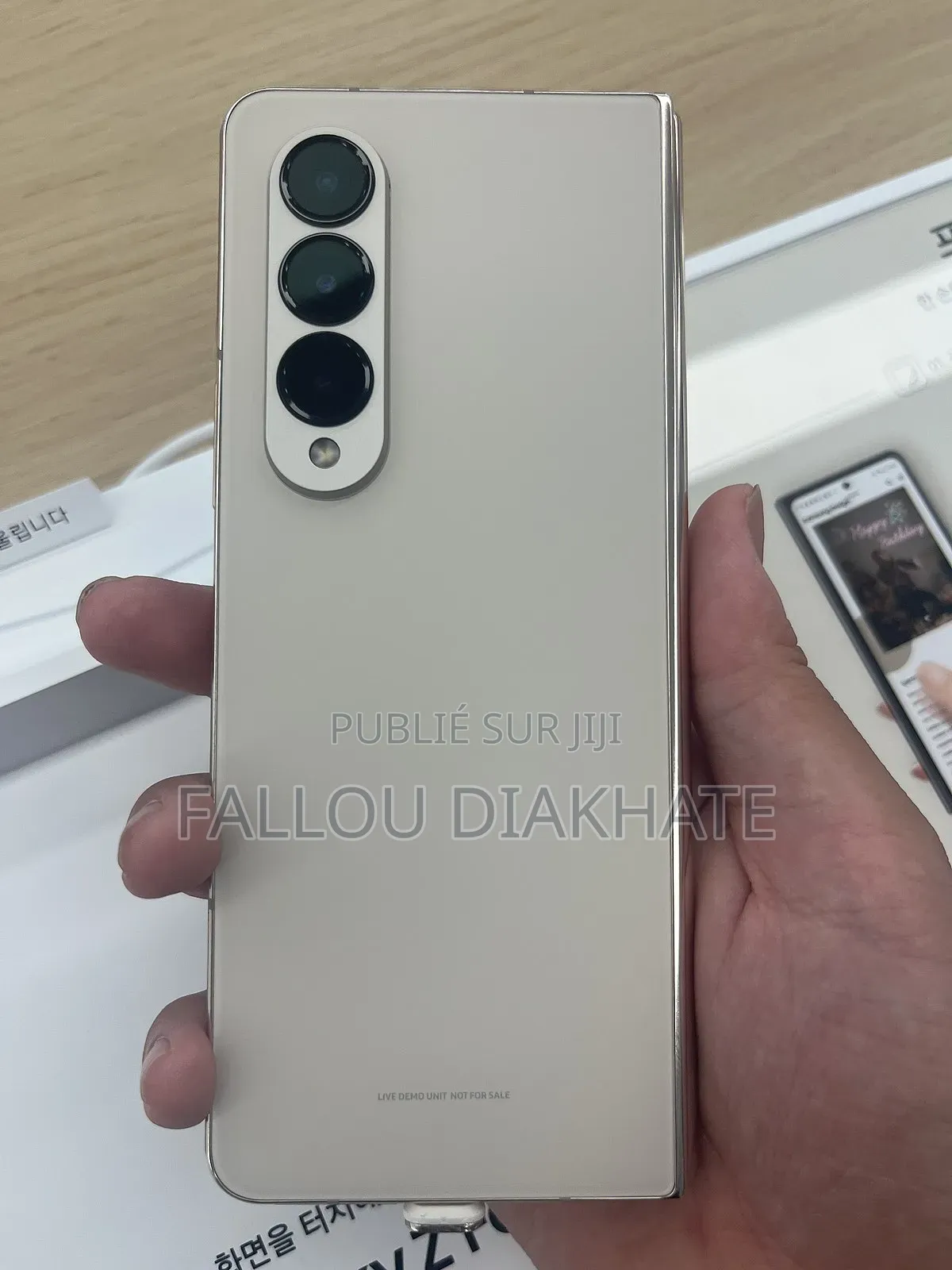 New Samsung Galaxy Fold 512 GB Doré