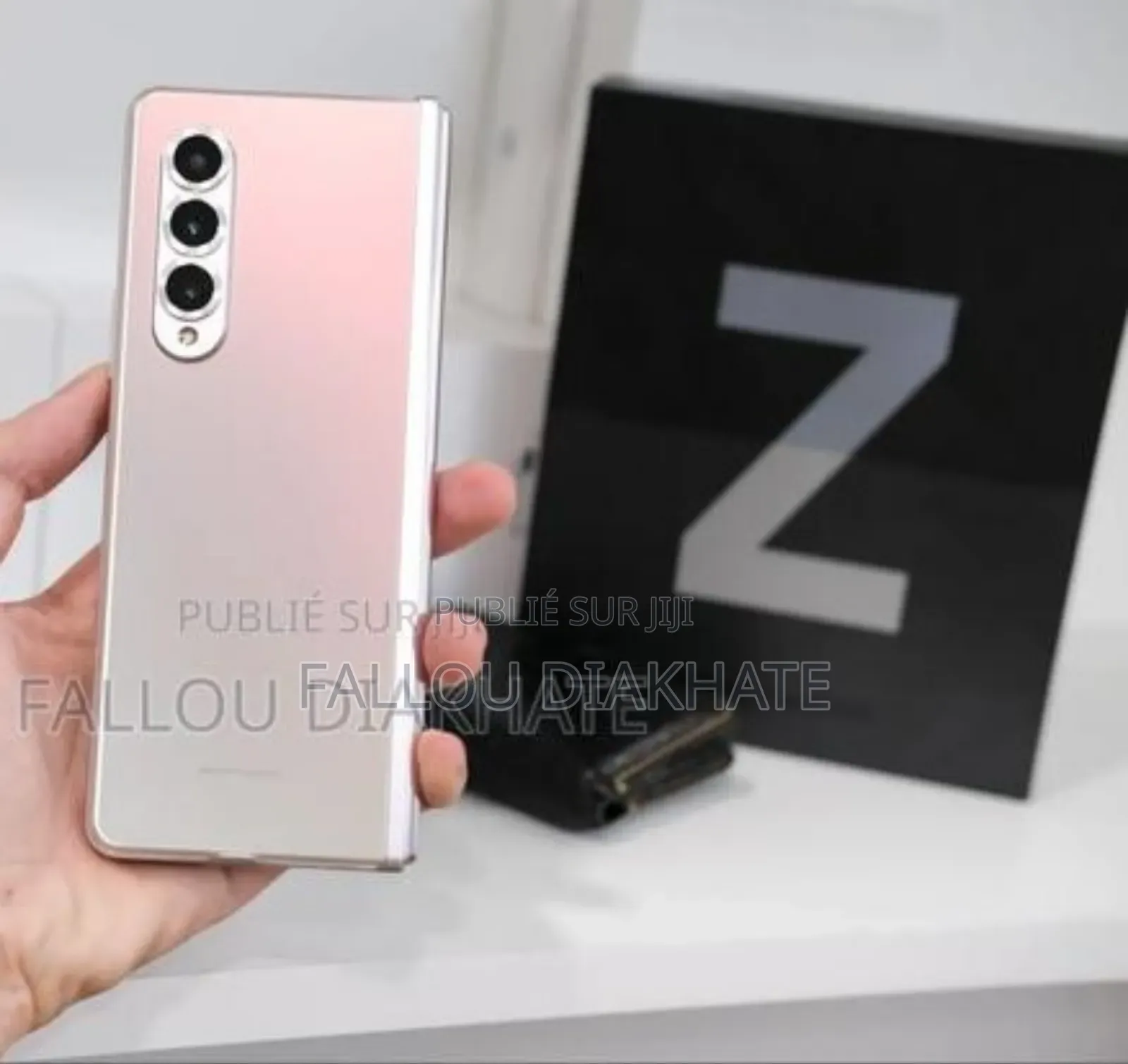 New Samsung Galaxy Fold 512 GB Doré