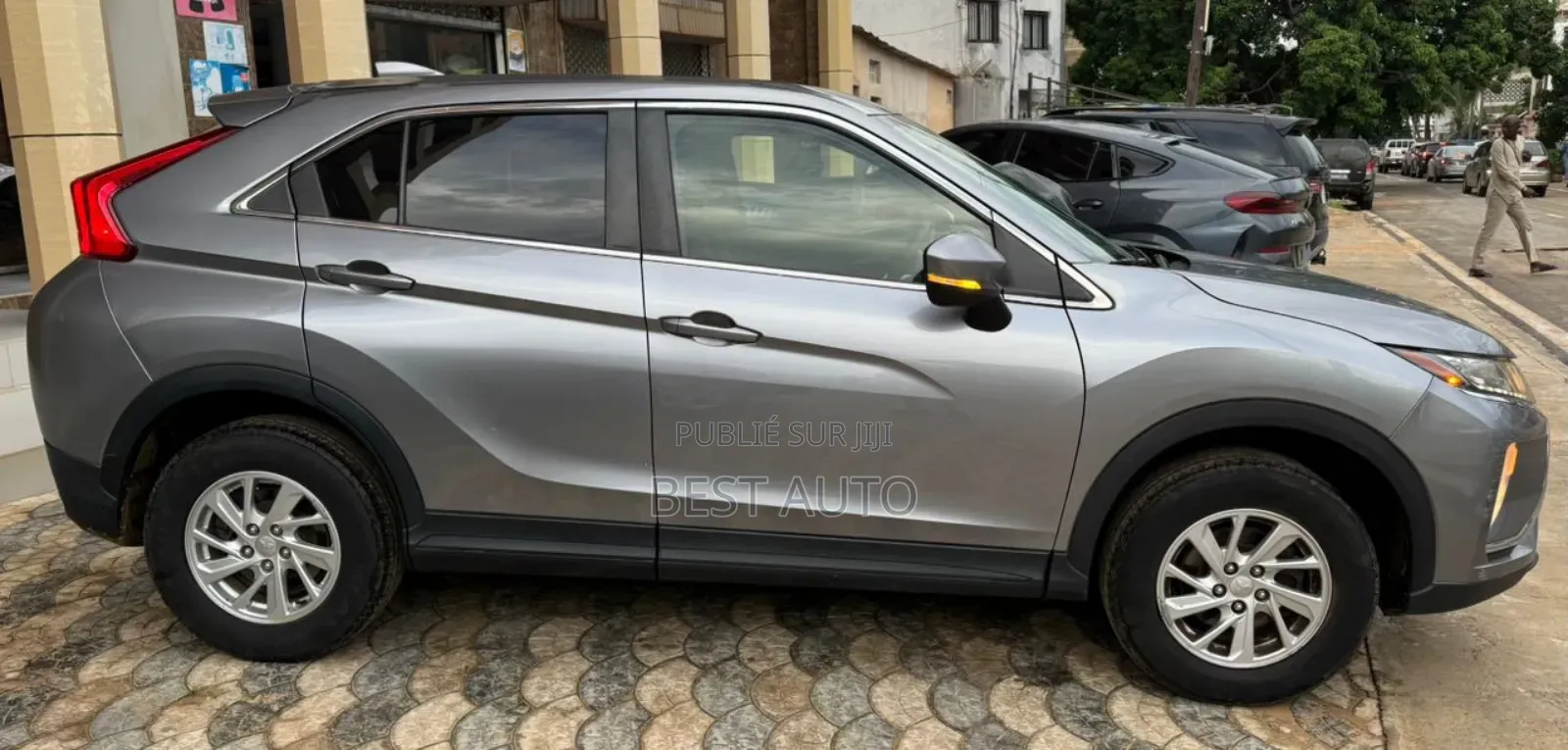 Mitsubishi Eclipse 2019 Gris