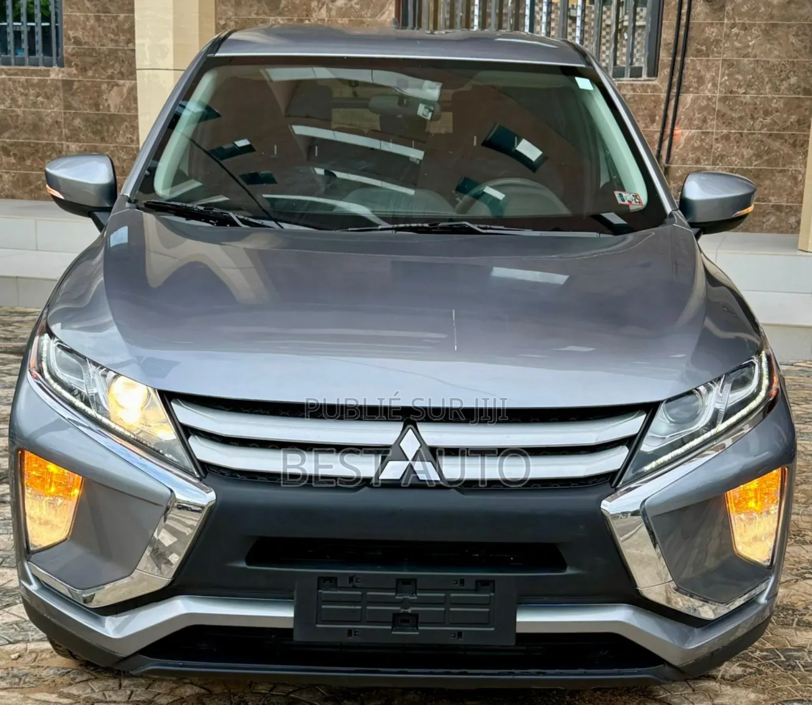 Mitsubishi Eclipse 2019 Gris