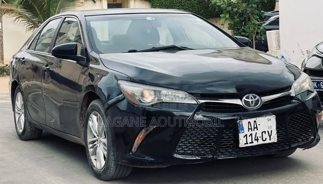 Toyota Camry LE 4dr Sedan (2.5L 4cyl 6A) 2015 Black