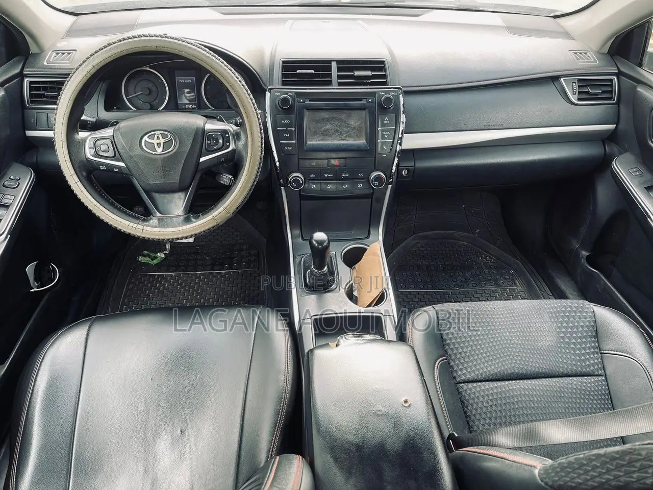 Toyota Camry LE 4dr Sedan (2.5L 4cyl 6A) 2015 Black