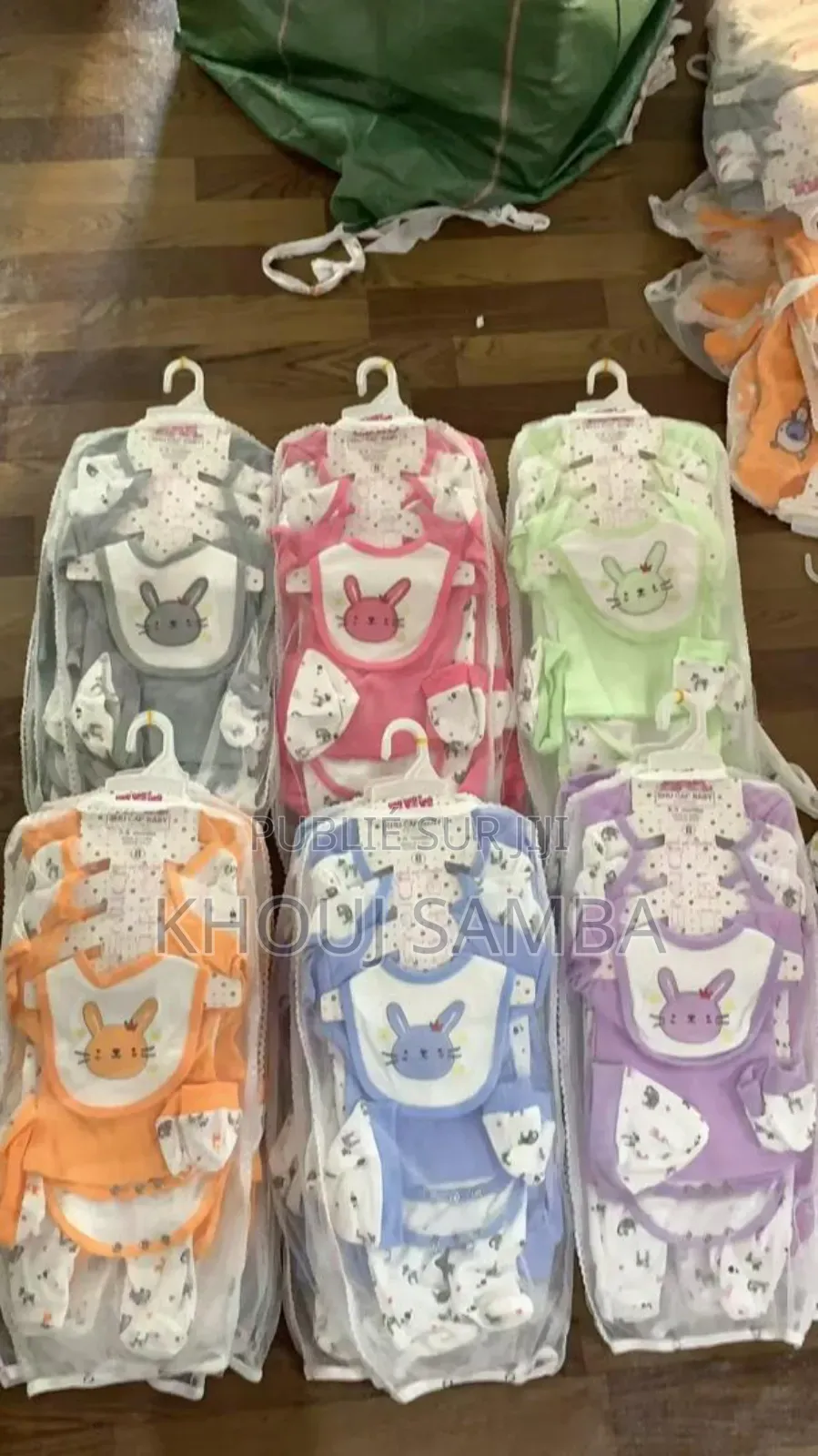 Ensemble 8 Piéces Assorties