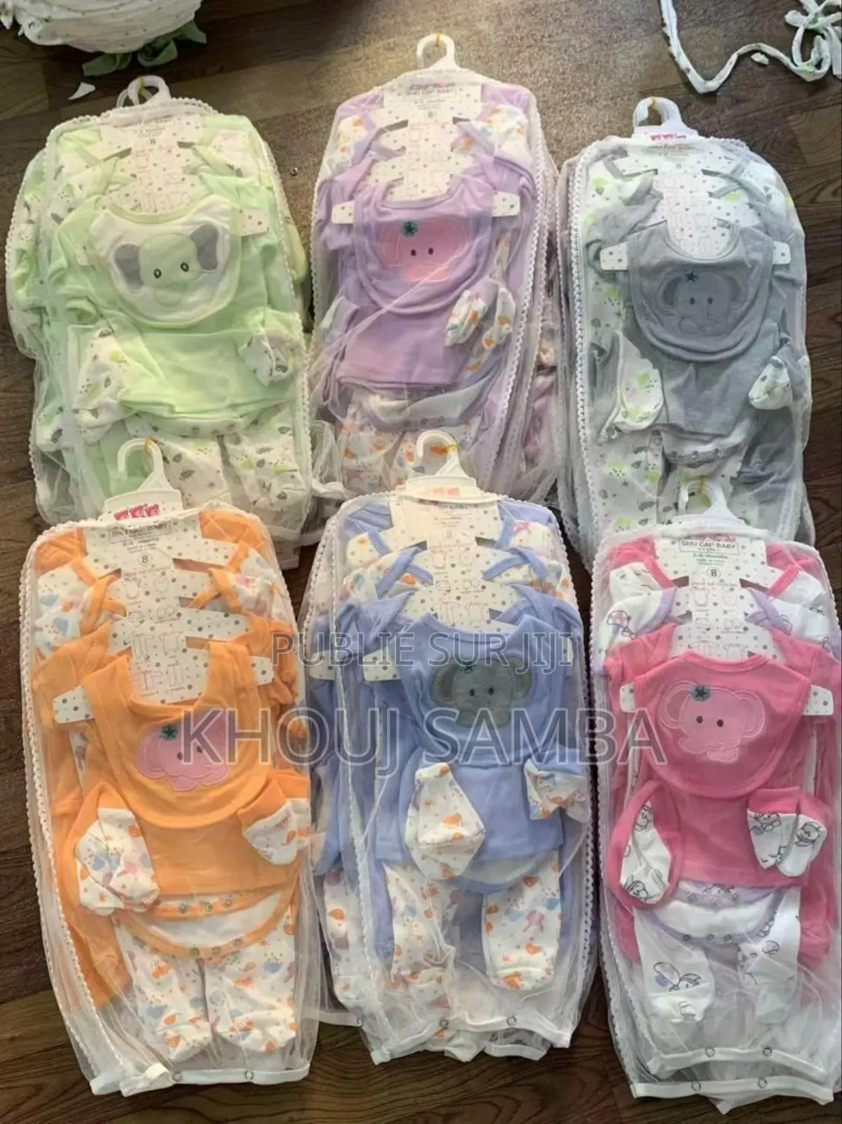 Ensemble 8 Piéces Assorties