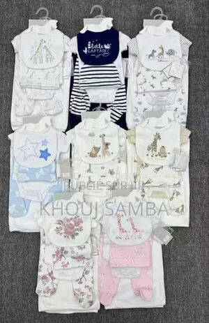 Photo - Ensemble 5 Piéces Avec Couverture