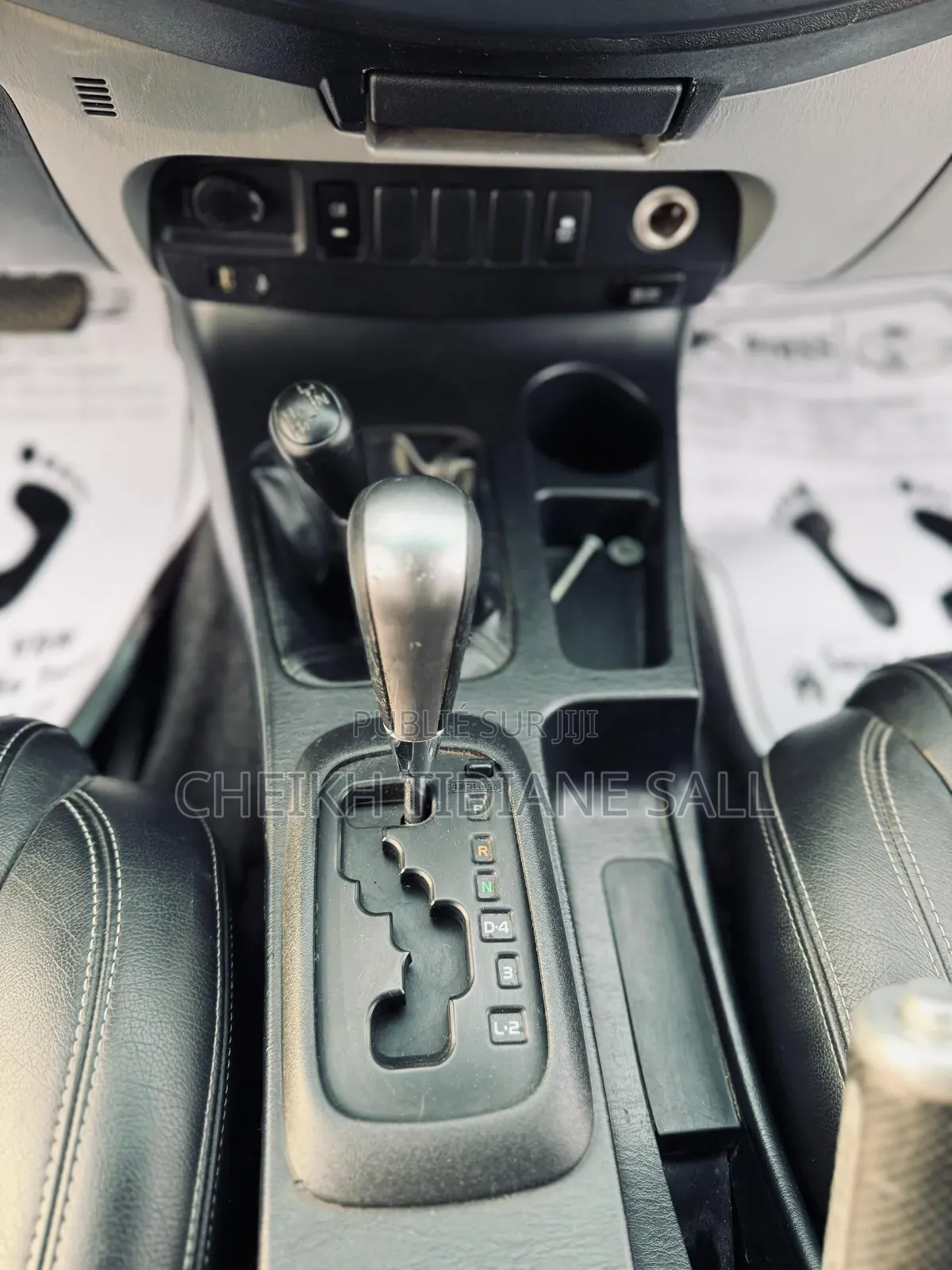 Toyota Hilux 2016 Black