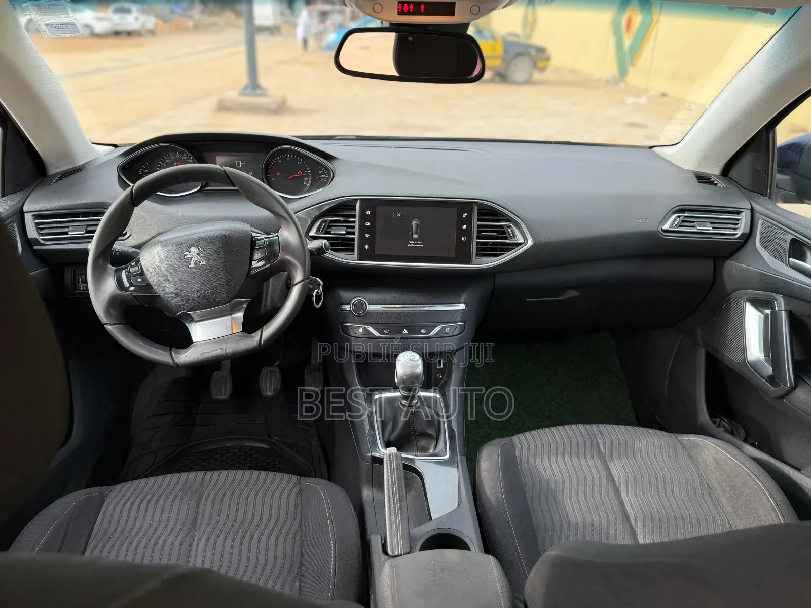 Peugeot 308 2018 Blue