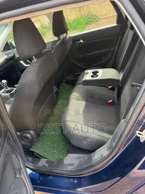 Peugeot 308 2018 Blue