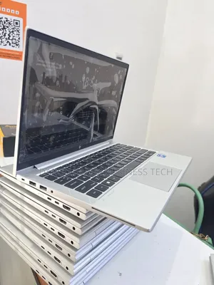 New Ordinateur Portable HP EliteBook 830 G8 32GB Intel Core I7 SSD 1T