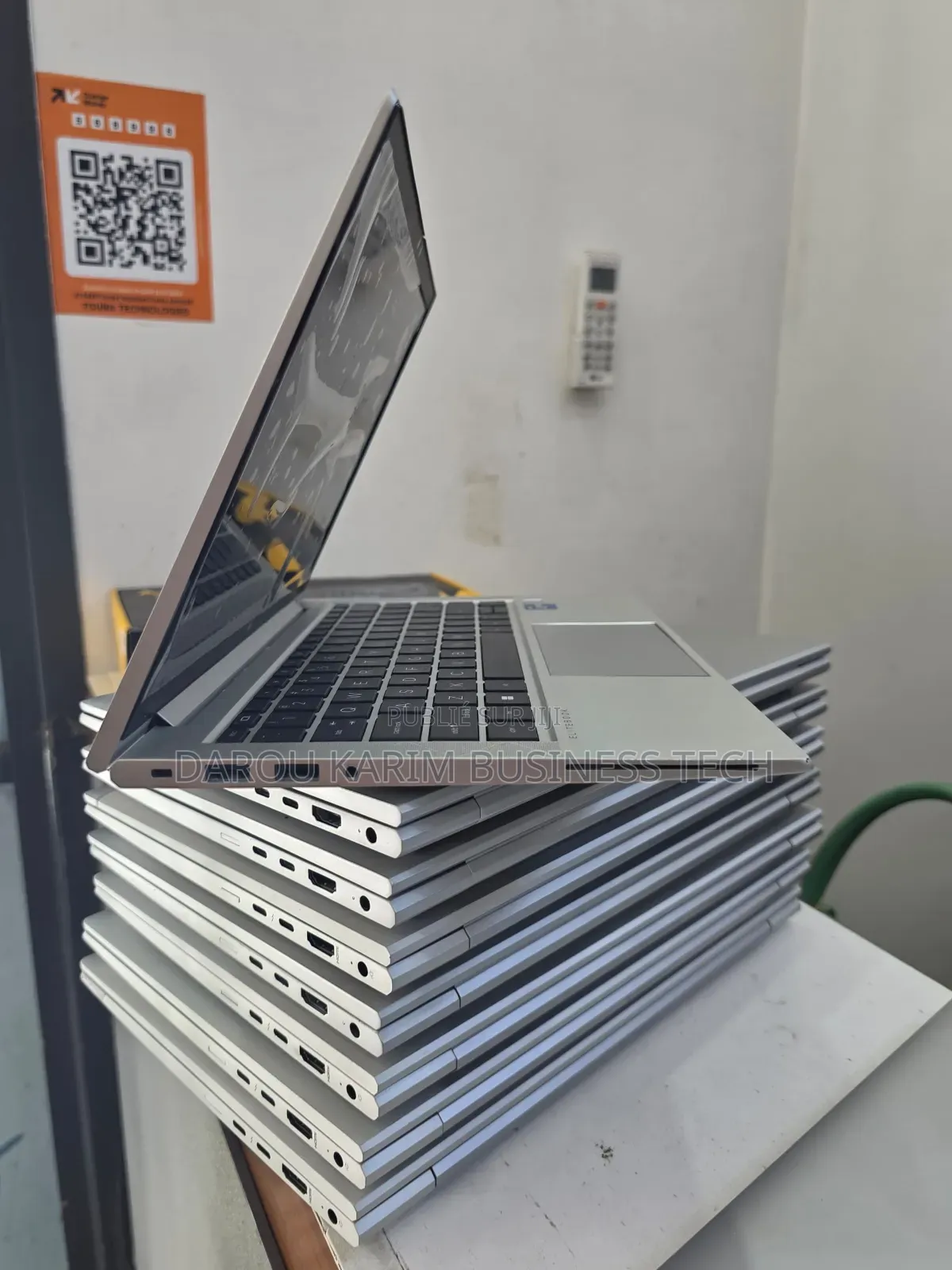 New Ordinateur Portable HP EliteBook 830 G8 32GB Intel Core I7 SSD 1T