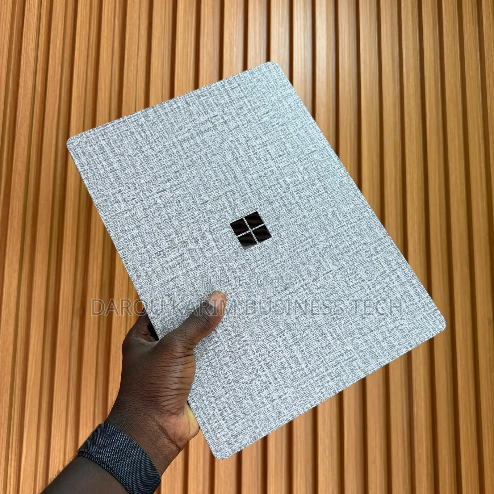 New Microsoft Surface Laptop 3 16GB Intel Core I7 HDD+SSD 256GB