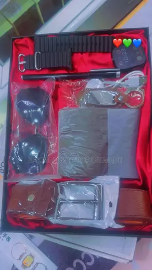 Coffret Cadeau Élégance Noire – 6 Accessoires Premium Pour Homme