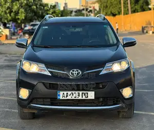 Photo - Toyota RAV4 2016 Black