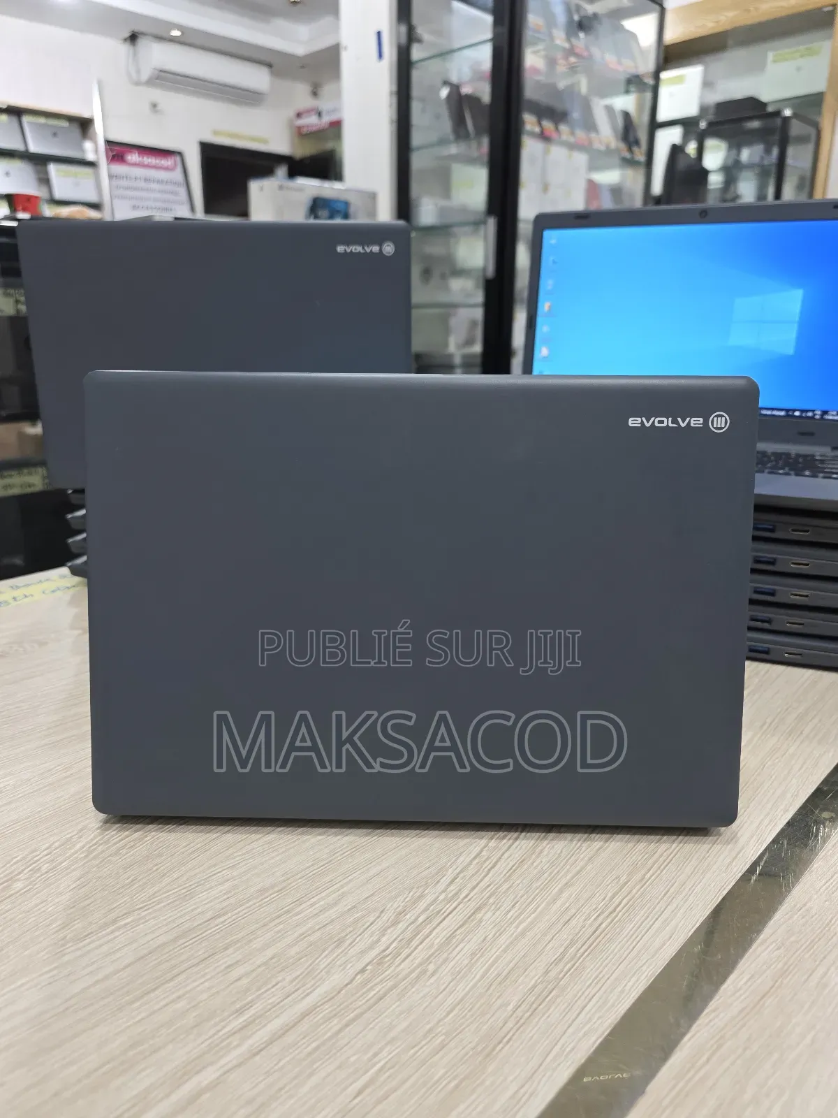 Ordinateur portable Evoo EVC-116-6 4GB Intel Celeron SSD 640GB