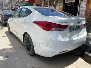 Hyundai Elantra 2013 Blanc