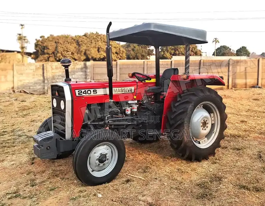 Tracteur Massive 240s À Vendre